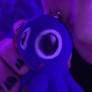 Meet your Posher, Logan